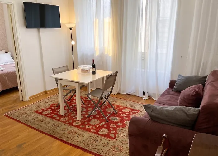 Charming Near Forum - 60 M² Daire